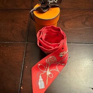 Authentic HERMES Silk Twilly
